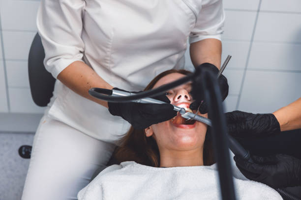Best Cracked Tooth Emergency Dentist  in Clute, TX